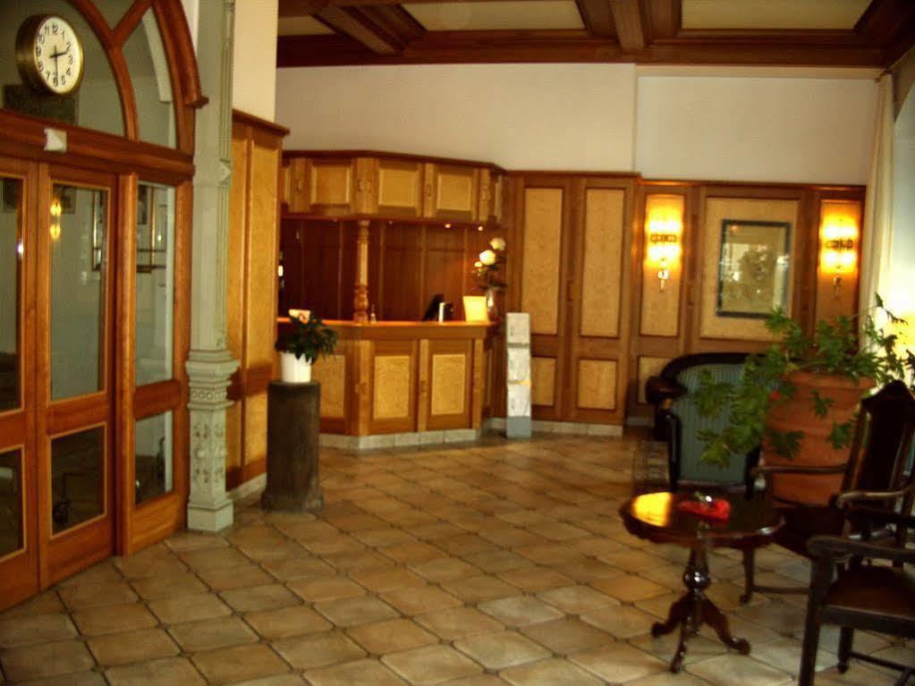 Hotel Roemischer Kaiser Trier Exteriör bild